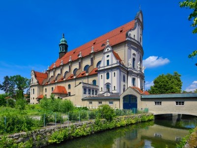 Außenaufnahme Basilika St. Anna Altötting