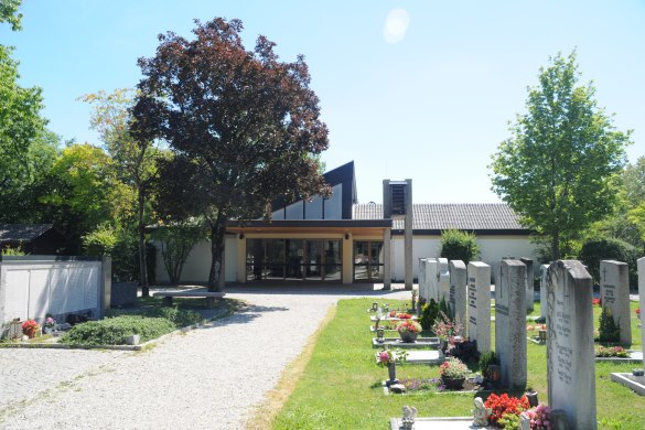 friedhof-d-altoetting-foto-stadt-5-585x390