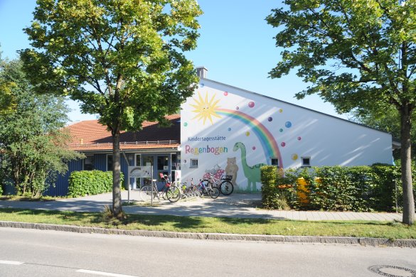 kindergarten-regenbogen-altoetting-foto-stadt-1-585x390