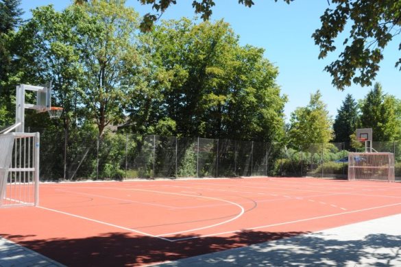 mehrzweckplatz-grundschule-sued-altoetting-foto-stadt-4-585x390