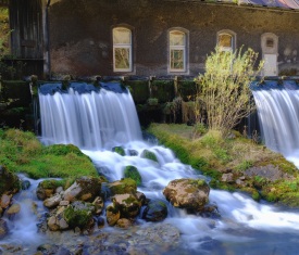 Stadt Altötting, Wasserfall, Foto: Pixabay
